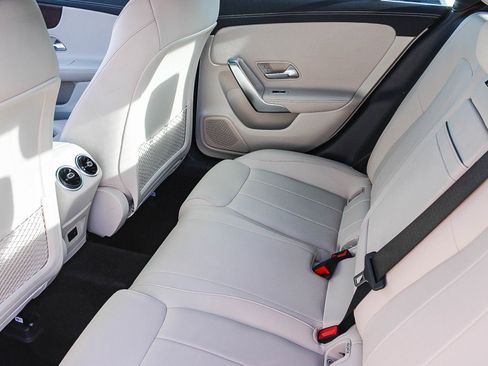 Used 2023 Mercedes-Benz CLA 250 CLA 250 image 19