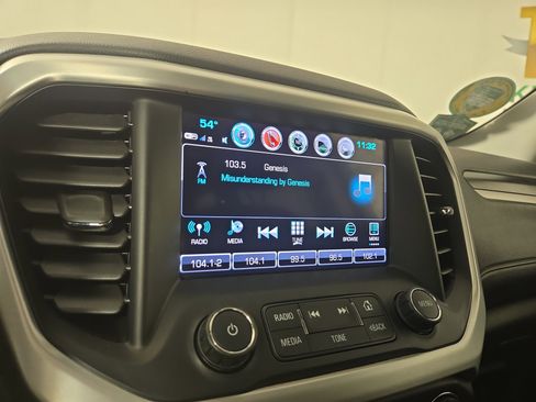 Certified 2019 GMC Acadia SLT w/ Black Edition image 20