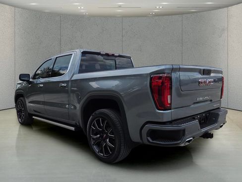Used 2021 GMC Sierra 1500 Denali w/ Denali Ultimate Package AWD/4WD image 7