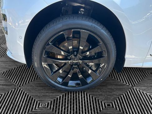 New 2026 Land Rover Range Rover Sport Dynamic SE AWD/4WD image 14