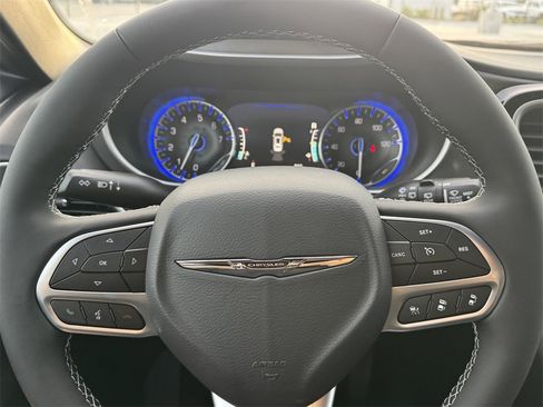 New 2026 Chrysler Voyager LX image 23