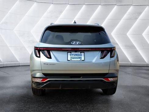 Certified 2024 Hyundai Tucson SEL w/ Convenience Package image 4