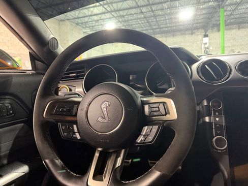 Used 2019 Ford Mustang Shelby GT350 w/ Technology Package image 38