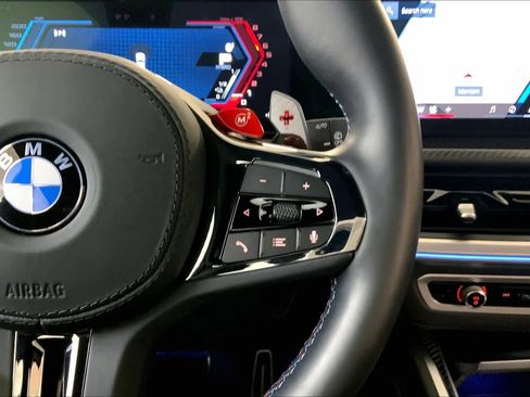 Used 2025 BMW XM image 25