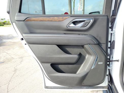 Used 2023 Chevrolet Tahoe Premier w/ Premium Package image 29