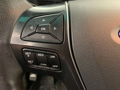 Used 2017 Ford Explorer Limited w/ Equipment Group 301A AWD/4WD image 29