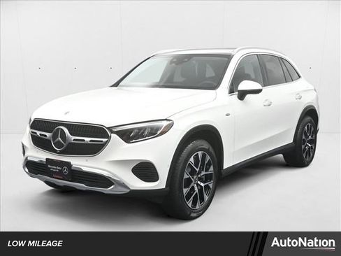 Certified 2025 Mercedes-Benz GLC 350e GLC 350e image 1