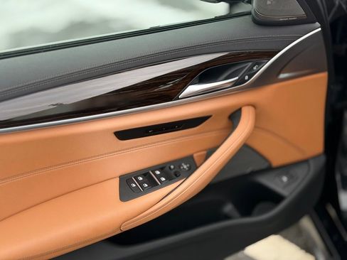 Certified 2023 BMW 540i xDrive w/ M Sport Package image 21