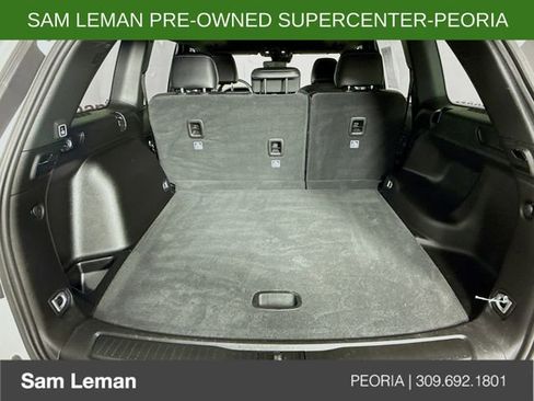 Used 2024 Jeep Grand Cherokee Altitude image 25