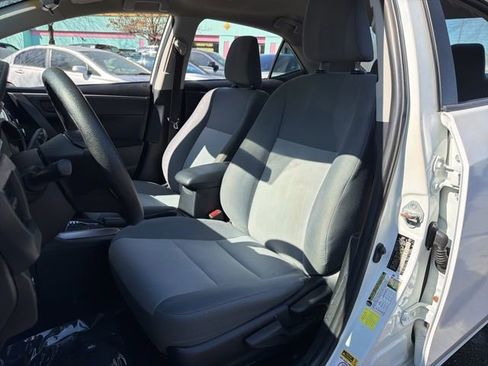 Used 2016 Toyota Corolla L FWD image 7