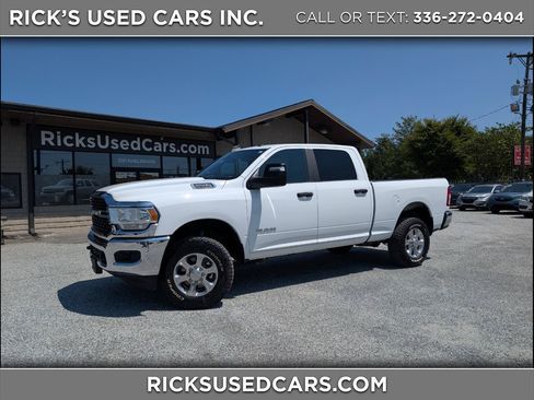 Used 2023 RAM 2500 Big Horn w/ Level 1 Equipment Group AWD/4WD image 1