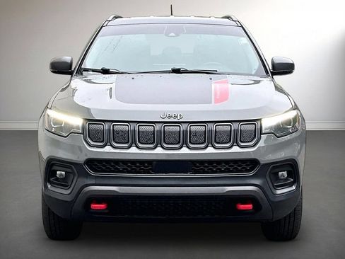 Used 2022 Jeep Compass Trailhawk w/ Trailhawk Elite Group AWD/4WD image 2