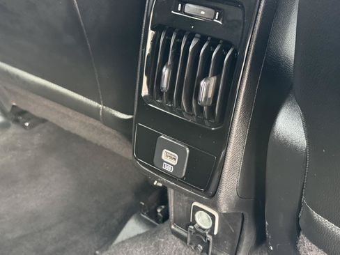 Used 2024 Jeep Compass Limited AWD/4WD image 19