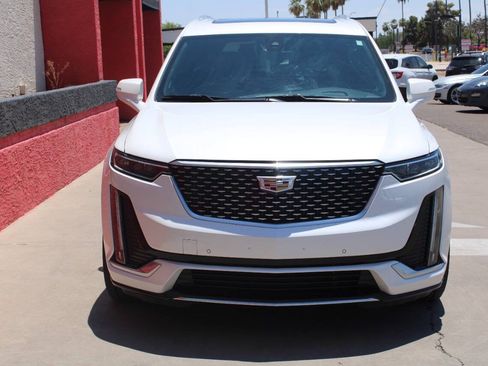 Used 2020 Cadillac XT6 Premium Luxury AWD/4WD image 5