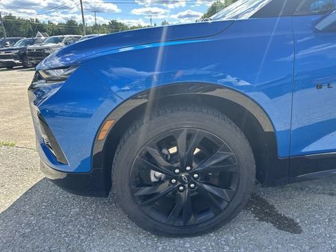 Used 2020 Chevrolet Blazer RS w/ LPO, Floor Liner Package AWD/4WD image 36