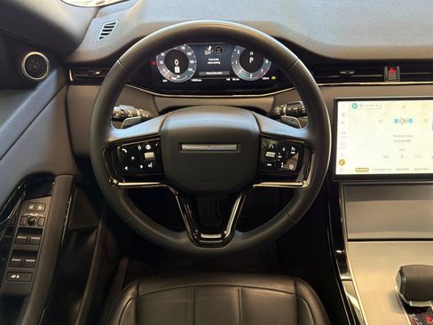 Used 2024 Land Rover Range Rover Evoque S AWD/4WD image 29