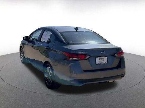 Used 2025 Nissan Versa SV image 11