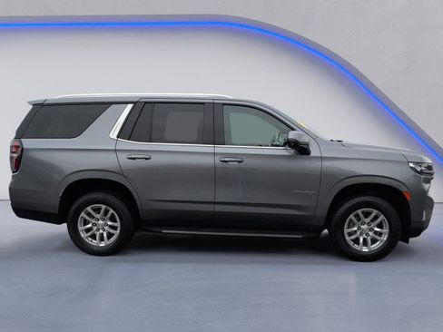 Used 2021 Chevrolet Tahoe LT w/ Luxury Package AWD/4WD image 11