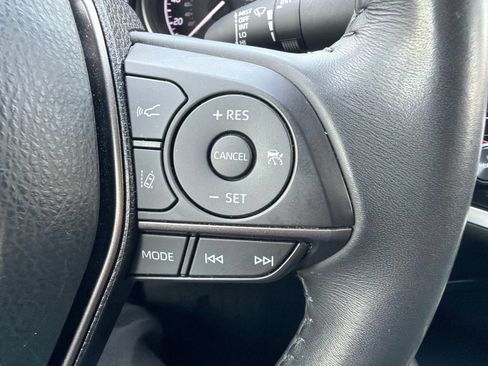 Used 2024 Toyota Camry SE FWD image 16