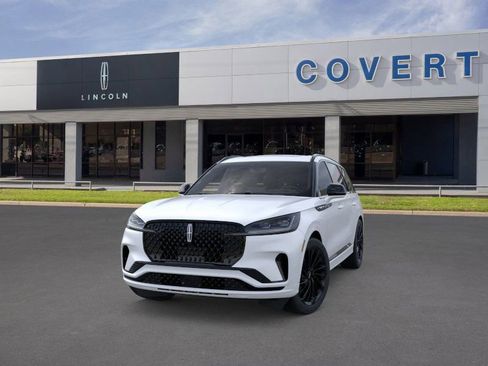 New 2026 Lincoln Aviator Reserve image 2