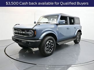 New 2025 Ford Bronco Outer Banks video 3