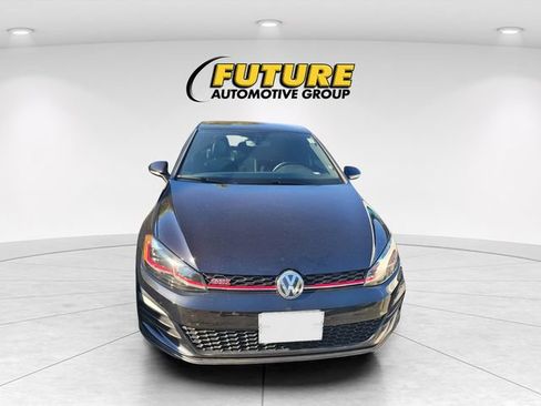 Used 2019 Volkswagen GTI SE FWD image 2
