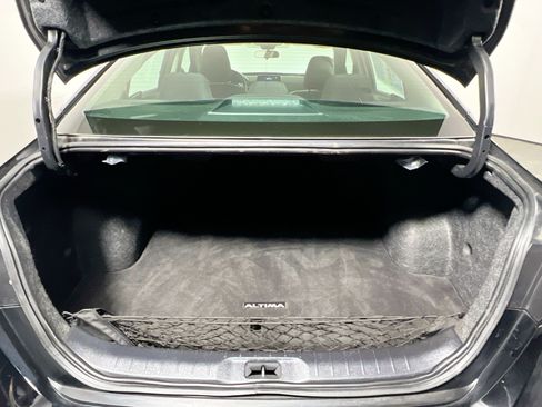 Used 2023 Nissan Altima 2.5 SV FWD image 33