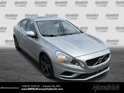 Used 2012 Volvo S60 T6 R-Design AWD/4WD image 1