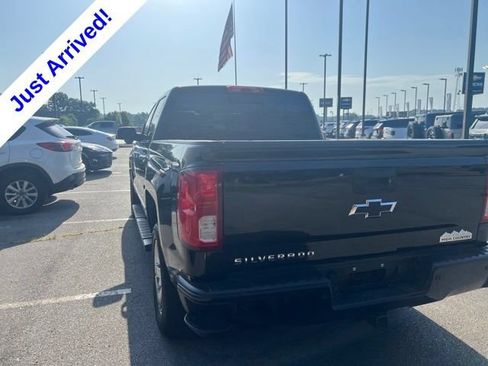 Used 2017 Chevrolet Silverado 1500 High Country RWD image 10