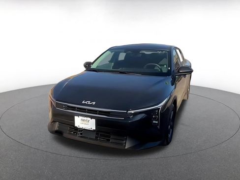 Used 2025 Kia K4 FWD image 7