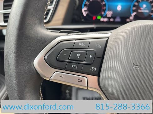 Used 2024 Volkswagen Atlas SE image 14