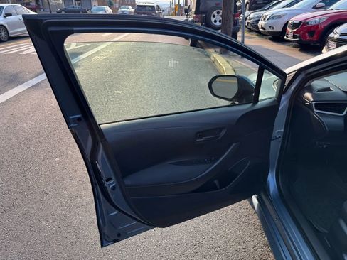 Used 2023 Toyota Corolla LE image 26