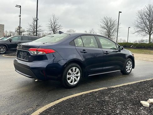 Used 2020 Toyota Corolla LE image 12
