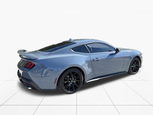 Used 2024 Ford Mustang Premium image 9