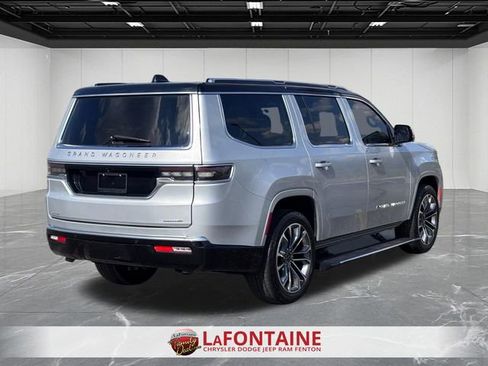 Used 2022 Jeep Grand Wagoneer Series II w/ Convenience Group III AWD/4WD image 5