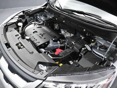 Used 2023 Mitsubishi Outlander Sport ES image 38