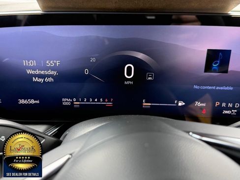 Used 2024 Buick Envision Preferred AWD/4WD image 12