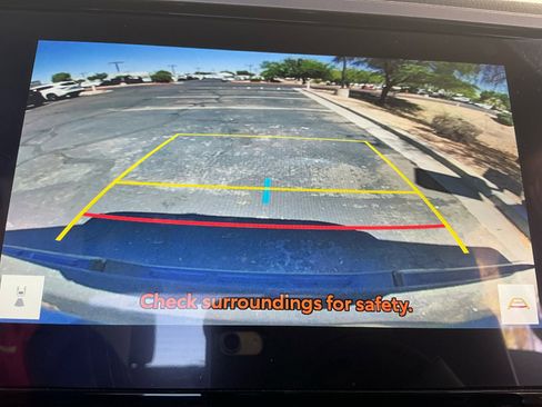 Certified 2025 Toyota Tundra SR5 AWD/4WD image 29