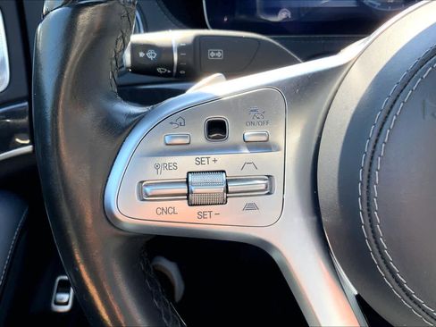 Used 2019 Mercedes-Benz S 560 4MATIC Sedan image 23
