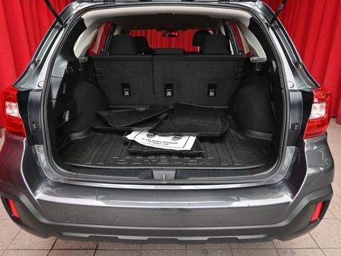 Used 2019 Subaru Outback 2.5i image 7