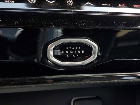 New 2026 Jeep Grand Cherokee L Limited AWD/4WD image 31