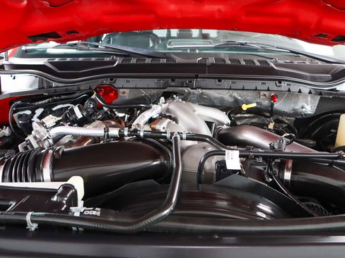 Used 2022 Ford F250 Lariat w/ Lariat Value Package image 32