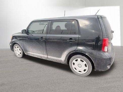 Used 2012 Scion xB image 17