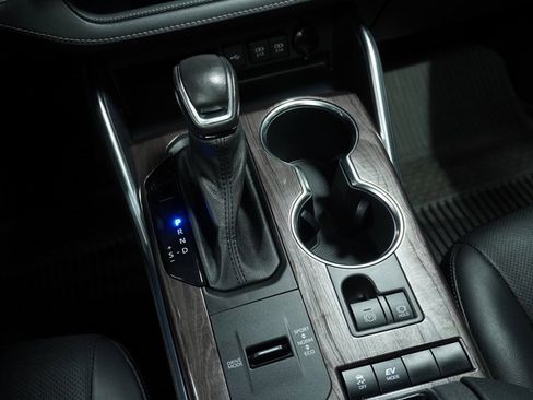 Certified 2021 Toyota Highlander Limited image 22