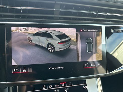 New 2026 Audi Q8 Premium Plus image 20