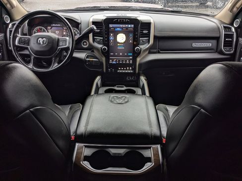 Used 2022 RAM 3500 Laramie image 24