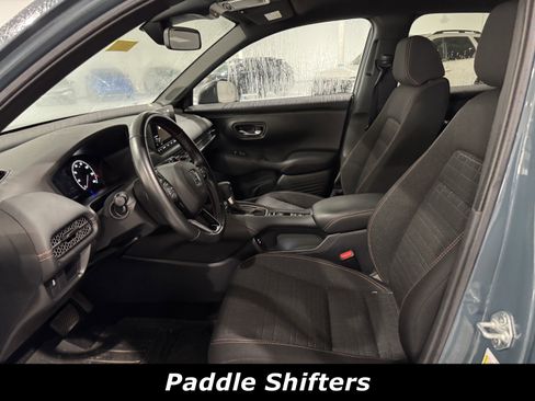 Used 2025 Honda HR-V Sport image 3
