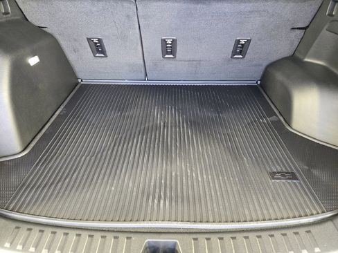 New 2026 Chevrolet Equinox RS w/ Convenience Package III FWD image 36
