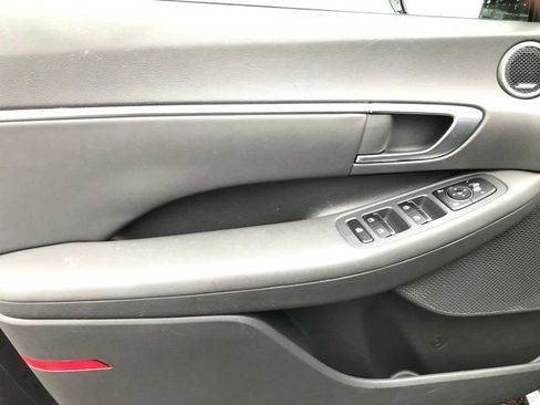 Used 2023 Hyundai Sonata SEL Plus image 18