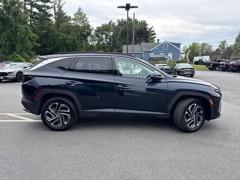 Used 2025 Hyundai Tucson Limited AWD/4WD image 6